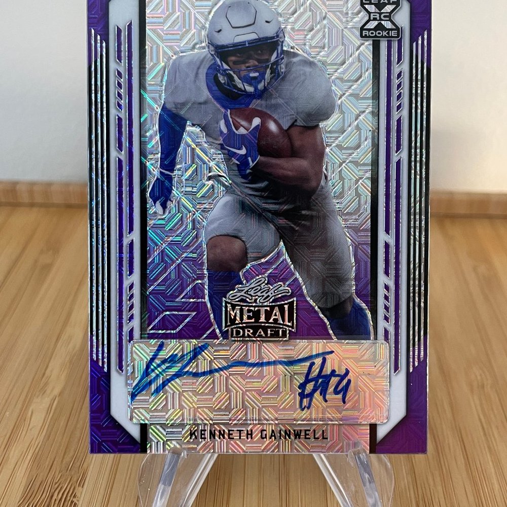 2021 Kenneth Gainwell Leaf Metal Purple Mojo Auto 1/7 Card #BA-KG1 - Picture 4 of 5